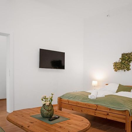 Elegant 2Br Apartment - Near Bahnhof Wien Meidling 외부 사진