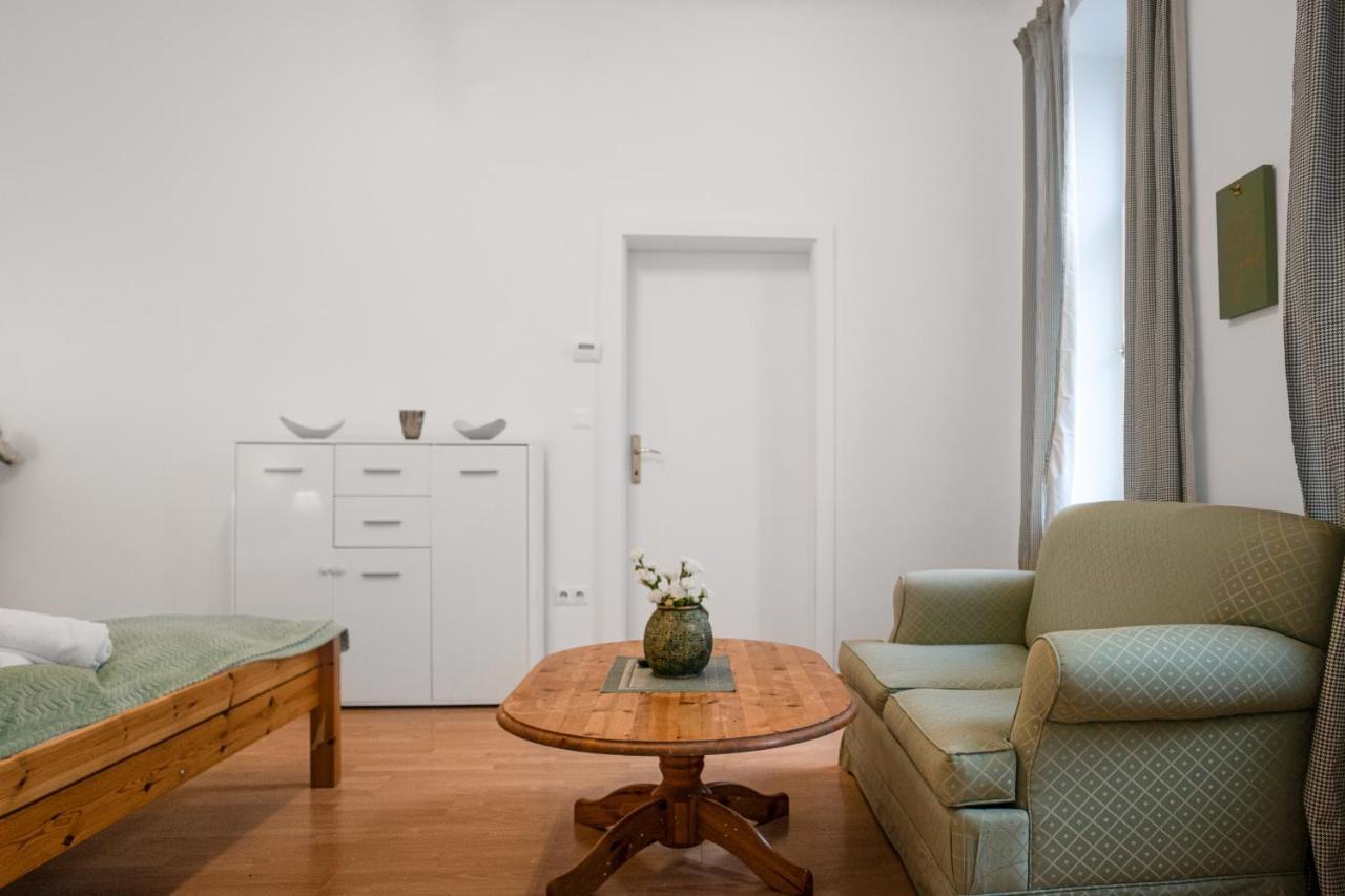 Elegant 2Br Apartment - Near Bahnhof Wien Meidling 외부 사진